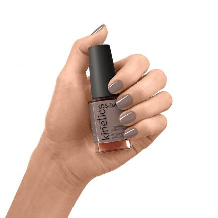 Kinetics 610 QUIET CONFIDENCE solar gel professional nail polish
/15ml