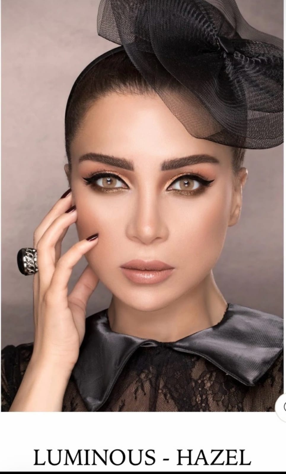 Luminous Colored Contact Lenses